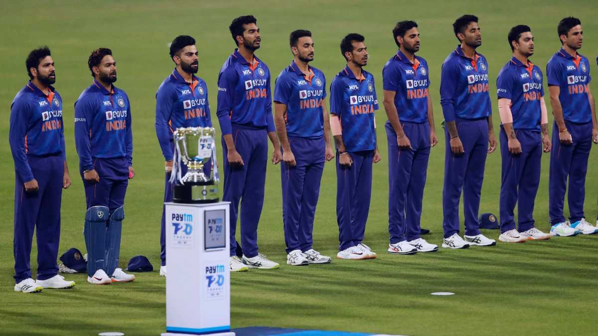 India’s Likely Asia Cup 2025 Squad: Shubman Gill Surprise, Jaiswal Out Indian Cricket Team on Groud Before Match in Asia Cup