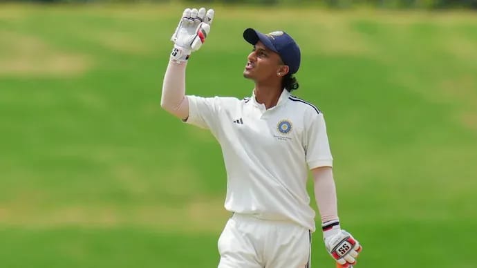 Ayush Badoni appointed captain of Delhi's record 24-member Ranji Trophy squad with Yash Dhull as vice-captain, as Nitish Rana returns and Priyansh Arya earns maiden first-class call-up for match against Hyderabad starting October 15, 2025.