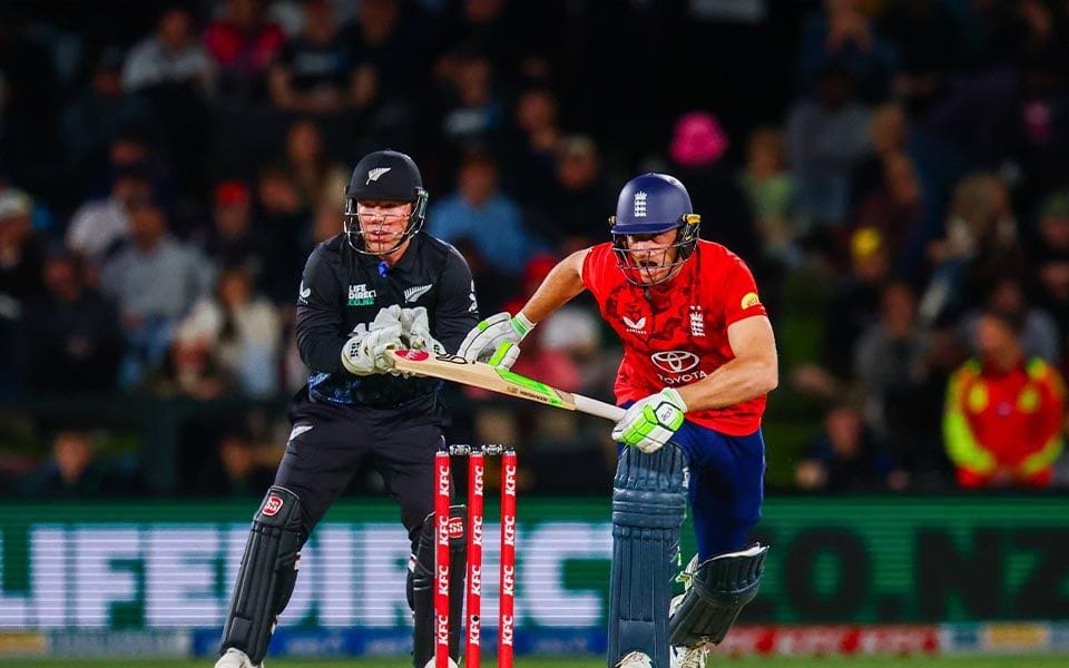 England’s Ruthless Win Over New Zealand After Brook and Salt Fireworks in 2nd T20I Harry Brook and Phil Salt celebrating after leading England to a record total of 236 at Hagley Oval, Christchurch, in the second T20I against New Zealand in 2025.