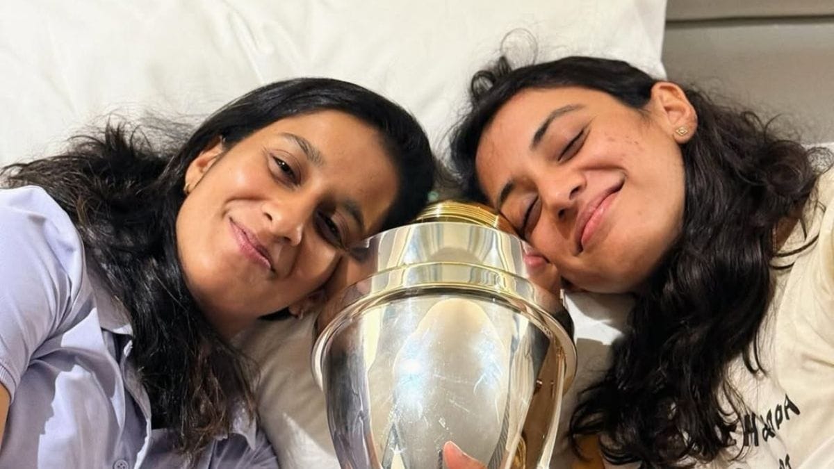 Jemimah Rodrigues and Smriti Mandhana celebrating World Cup 2025 victory as their brand endorsement values surge, with fees ranging from Rs 75 lakh to Rs 2 crore per brand partnership.
