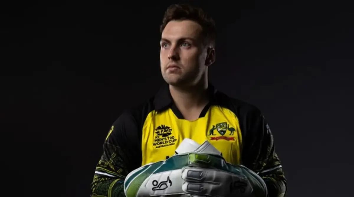 Josh Inglis ruled out of NZ T20Is with calf strain; Alex Carey drafted in for Mount Maunganui series Australia’s Josh Inglis ruled out of New Zealand T20Is with a right calf strain; Alex Carey called up to keep wicket for the three-match series at Mount Maunganui.