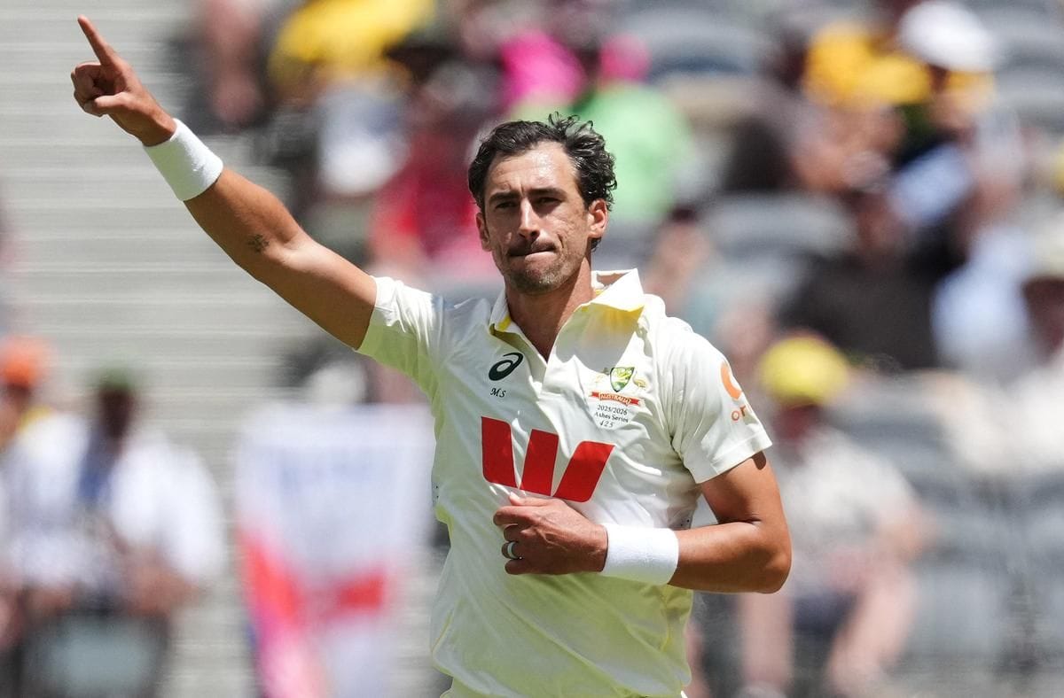 Mitchell Starc celebrating a wicket during his 10-wicket performance against England in the first Ashes Test at Perth Stadium