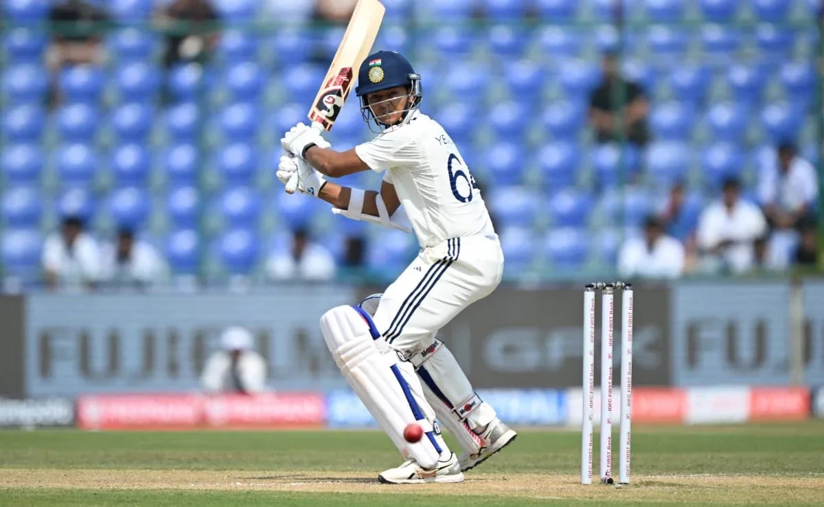 Yashasvi Jaiswal during his second fifty to keep Mumbai in the contest.